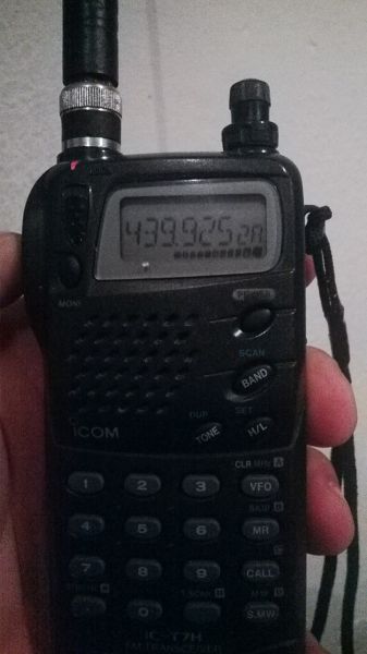 ht icom ict7h VENDIDO